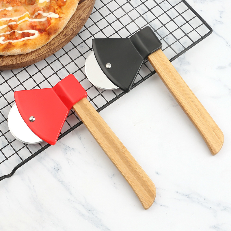 Kitchen Roller Baking - Couteau à pizza en forme d'axe